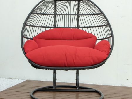 Double folding swing with red cushion